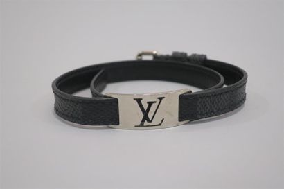 null LOUIS VUITTON made in Spain. Bracelet "Sign it"en toile damier graphite, intérieur...