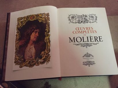 null Un lot de livres : Le Pape François, Molière et trois autres livres