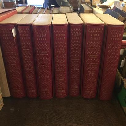 null Oeuvres complètes d'Albert Camus, 7 volumes sous emboitage individuel. Editeur...