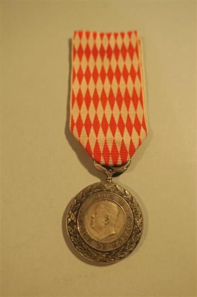 null Monaco, Médaille d'honneur de louis 2, argent