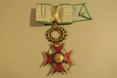 null Ordre de l'éducation sociale, croix de commandeur