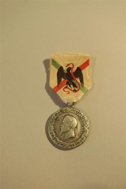 null France - Médaille de la campagne du Mexique, Barre, à ruban aux couleurs inversées,...