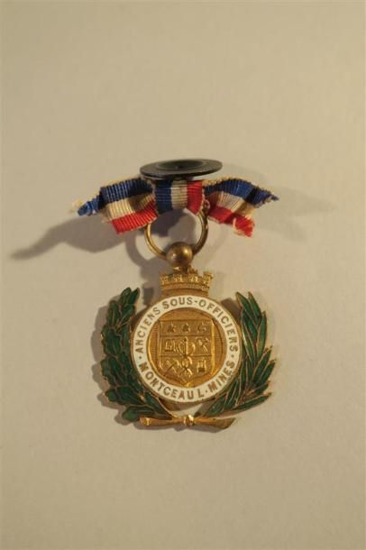 null France - Médaille des anciens sous-officiers de MONTCEAU LES MINES