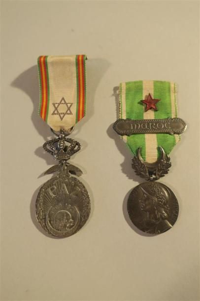 null France- Médaille du Maroc et de La Paz lot de 2, 