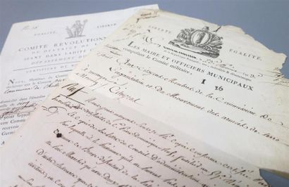 null [LYON - RÉVOLUTION]. Deux documents sur papier en partie imprimés.
-	Comité...