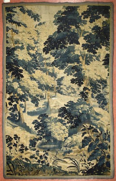 null Aubusson, élément de tapisserie, verdure.
Fin XVIIème siècle.
242 x 160 cm
...