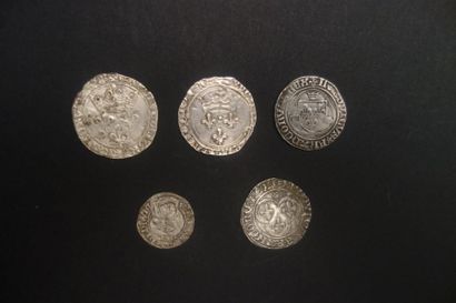 null LOUIS XI (1461-1483) : DEUX GROS de ROI, limoges et lyon, blanc au soleil (point...