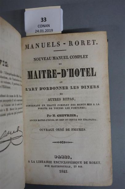 null CHEVRIER (Ancien Maître d'Hôtel). NOUVEAU MANUEL COMPLET DU MAÎTRE D'HÔTEL,...