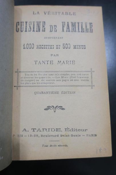 null TANTE MARIE. LA VÉRITABLE CUISINE DE FAMILLE. Comprenant 1000 recettes et 500...