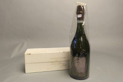 null 1 B CHAMPAGNE CUVÉE LOUISE (coffret légèrement sale) Pommery 1980
