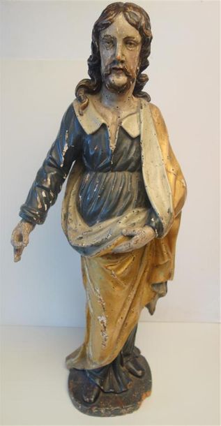 null Sculpture en bois polychromée et dorée représentant le Christ debout enveloppé...