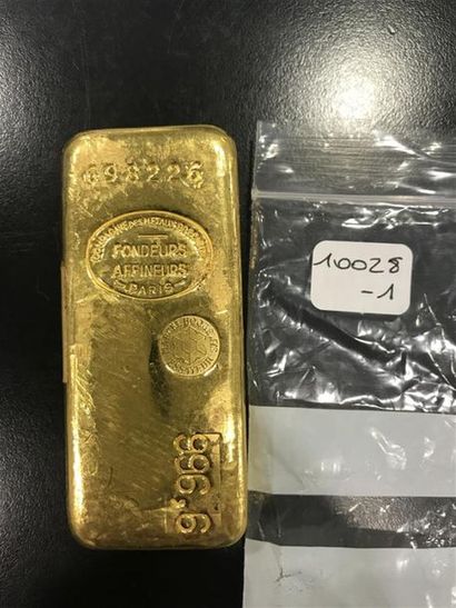 null Lingot d'or numéroté 698226. 996,6g.
En l'état.
Lot vendu sur désignation, non...