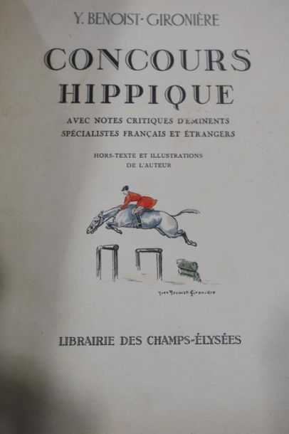 null 4 volumes relatifs à l'équitation on joint le livre d'or du cercle hippique...