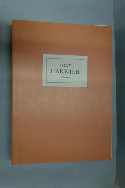 null TONY GARNIER. HOMMAGE À TONY GARNIER. LYON, COMITÉ DES AMIS DE TONY GARNIER,
1951....