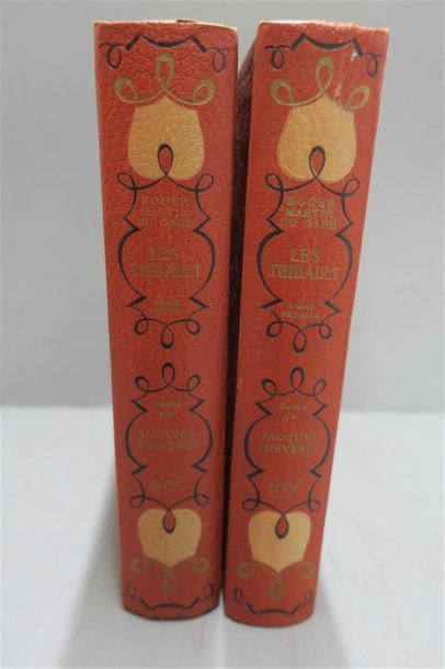 null MARTIN DU GARD (Roger) - THÉVENET. LES THIBAULT. PARIS, GALLIMARD, 1946. Deux
volumes,...