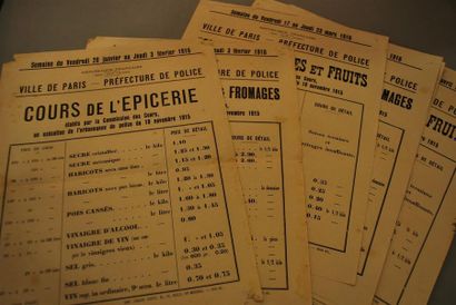 null PARIS - PREMIÈRE GUERRE MONDIALE. 10 petites affiches (32 x 24 cm), 1916.
Série...