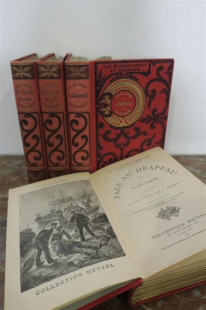 null Jules VERNE. L'île Mystérieuse (3 volumes) et Face au Drapeau (1 volume). Collection...