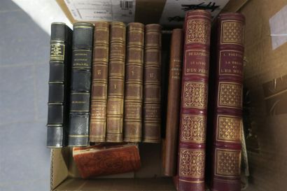 null Carton comprenant histoire des Français (T. Lavallée, 4 volumes), Souvenirs...