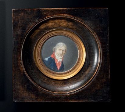 École française vers 1798/1800 Portrait d'un général en redingote bleue à gilet et...