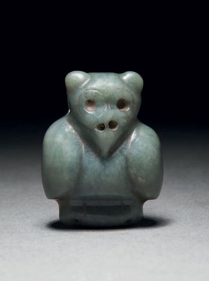 null PENDANT-BIRD GUANACASTE
CULTURE, COSTA RICA, 200-600 A.D.
Blue jade
H. 3.5 cm
Guanacaste...