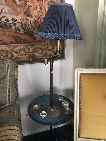 null Lampadaire et deux liseuses en laiton