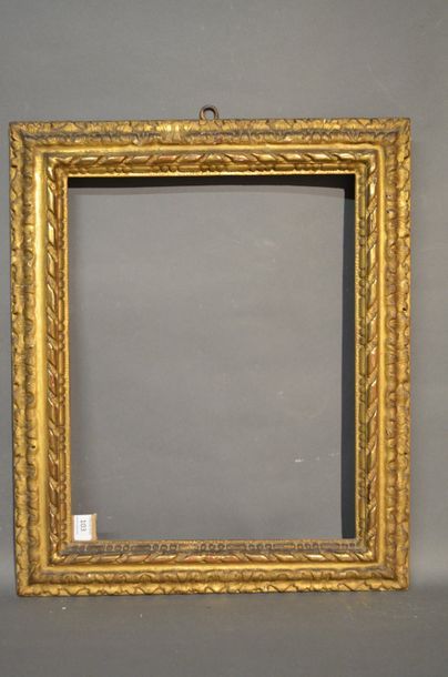 null FRAME in carved and gilded wood with acanthus leaves and ribbons
Louis XIII...