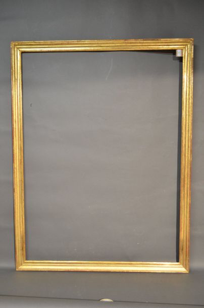 null Moulded and gilded wood frame with soft
profile Louis-Philippe period (restorations)
96...