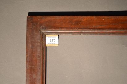 null Moulded and stained flat wooden frame from
Italy, beginning of the 19th century
50,4...