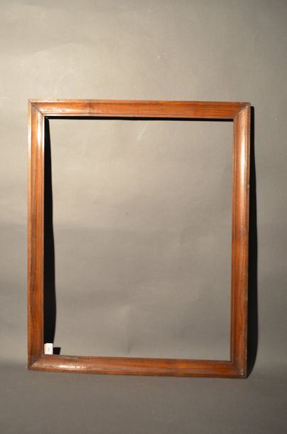 null Moulded fruitwood frame.
Italy 19th century
57,6 x 73,3 cm - Profile: 4,8 c...