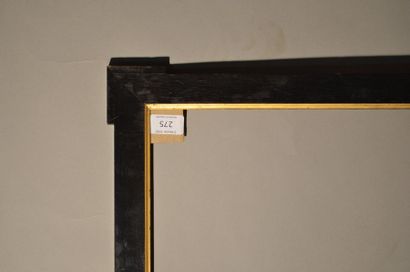 null Blackened wood frame, with a
19th century corner setback
45,7 x 57,6 cm - Profile:...