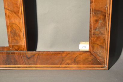 null Pair of wooden frames veneered with rosewood and light wood fillets.
Louis-Philippe
period...