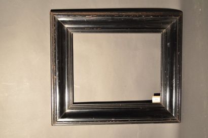 null Moulded and blackened wood frame
Holland, 19th century
(modified dimensions)...