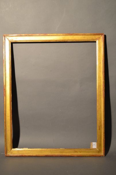 null BAGUETTE en bois mouluré et doré
Époque Louis XVI (restaurations)
49 x 61,8...