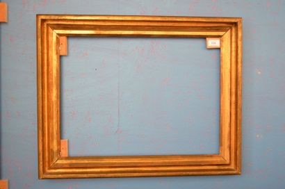 null Moulded and gilded wood frame
Circa 1930 39,5 x 53,2 cm - Profile: 6,5 cm