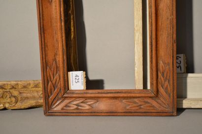 null Carved, painted and patinated wood frame called Montparnasse
Circa 1940
16,6...