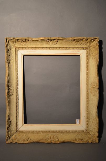 null FRAME in carved, painted and patinated wood called Montparnasse
Circa 1950 44,3...