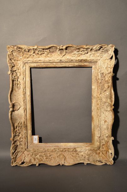 null FRAME in carved, painted and patinated wood called Montparnasse
Circa 1930 (accidents)
31,7...