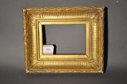 null Gilded stucco and moulded wooden channel frame decorated with laurel leaves,...