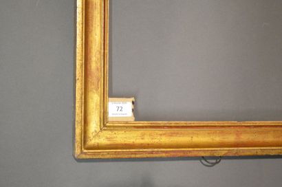 null GORGE en chêne mouluré et doré
Époque Louis XVI 51,9 x 82,7 cm - Profil: 4,8...
