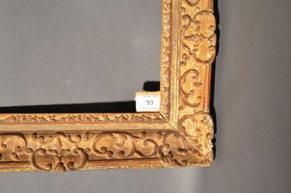 null BEAUTIFUL CARVED AND GILTED OAK FRAME with Bérain
decoration Louis XIV period...