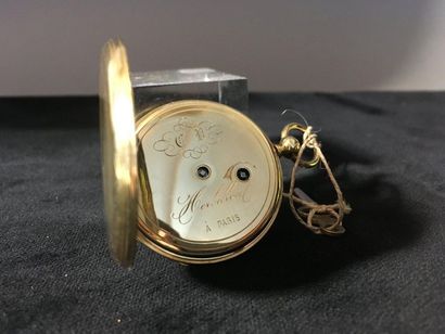 HERBILLON à Paris - Milieu du XIXe siècle 
Gold watch. Hinged case with gold bowl...