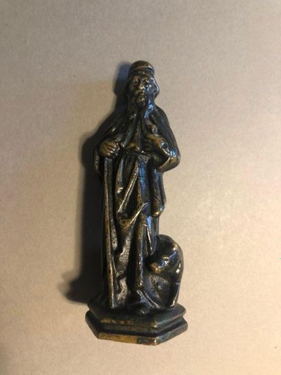 null Saint Antoine en bronze patiné.
XVe siècle
H. 11.5 cm