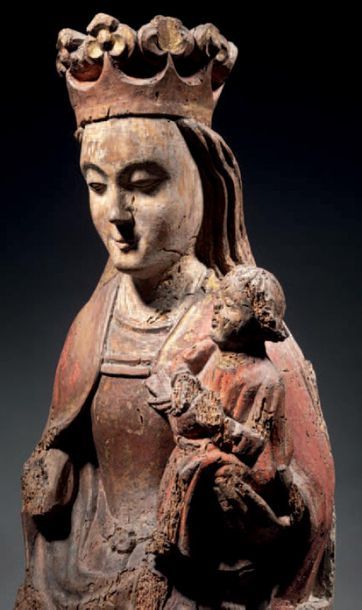 null Vierge à l'Enfant assise en noyer sculpté, doré et polychromé, dos évidé
XVe...