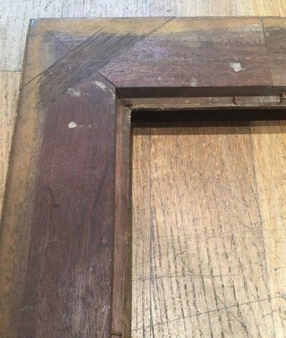 null Gilded carved oak frame 22.5 x 18.5 x 6.8cm.