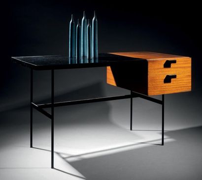 PIERRE PAULIN (1927-2009) & THONET (ÉDITEUR) 
"CM 141" artist's reference desk in...