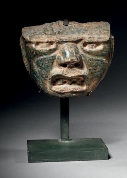 null ANTHROPOMORPHICAL MASK
CULTURE TEOTIHUACAN, CENTRAL TOP PLATE OF
CLASSIC MEXICO,...