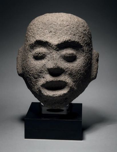 null HUMAN HEAD
Culture Veracruz, Gulf Coast, Mexico
Classical, 250-650 A.D.
H. 19.5...