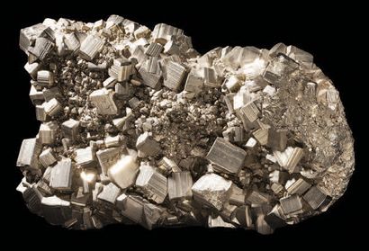 null Bloc de pyrite de fer
Pérou
H. 26 cm - L. 40 cm - P. 20 cm
Poids : 29 Kg
Pyrite...