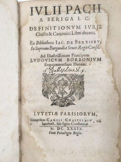 PACE, Giulio 
Definitionum iuris civilis & canonici Libri decem. Paris, Charles Chastelain,...