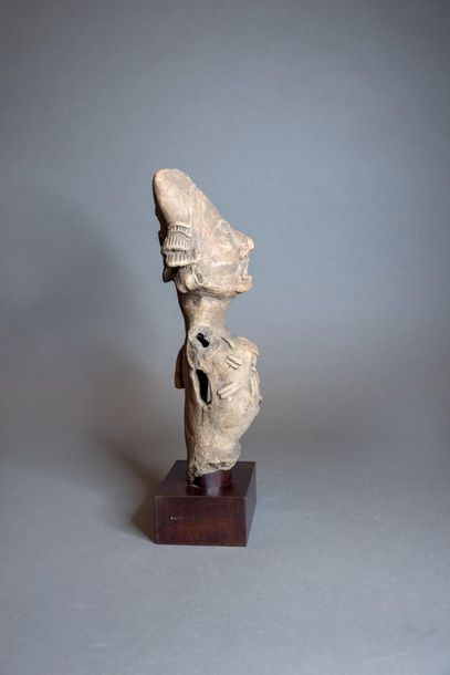 null WOMAN'S BUST

Culture Veracruz, Remojadas Style, Gulf Coast, Mexico

Classical,...